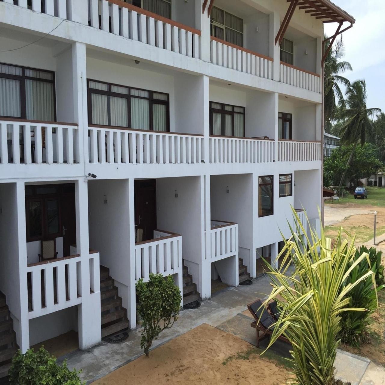Miltons Beach Resort 우나와투나 외부 사진